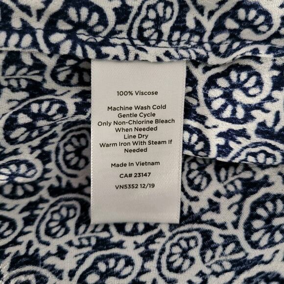 Talbots Side Tie Faux Wrap Top 3X Blue Scroll V-neck 3/4 Sleeve Slimming NEW - Picture 13 of 13